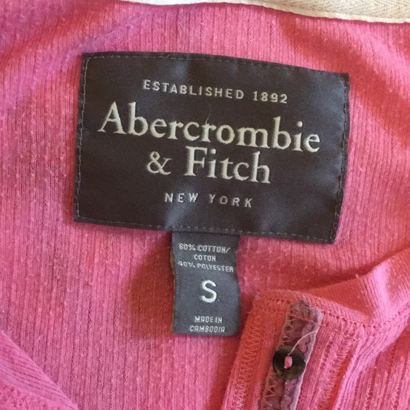 Pink button down Abercrombie & Fitch tee - Picture 2 of 3